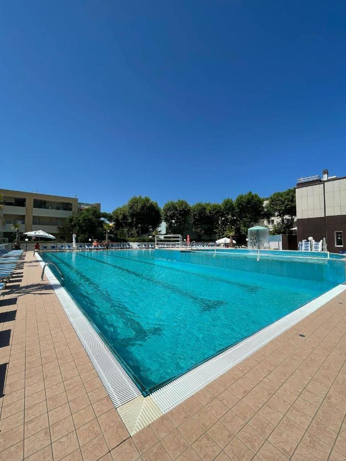 Color Perla Village Bellaria-Igea Marina Zewnętrze zdjęcie